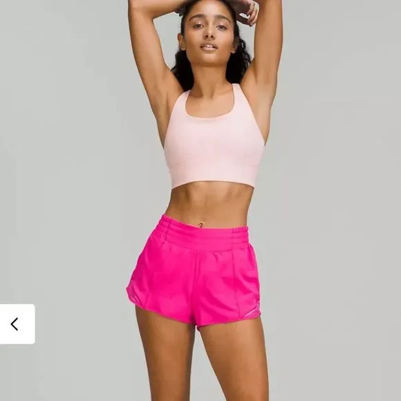 Lululemon Hotty Hot High-Rise Short 4" SONIC PINK  SIZE 4 Running  NWT 2022 - Picture 3 of 5